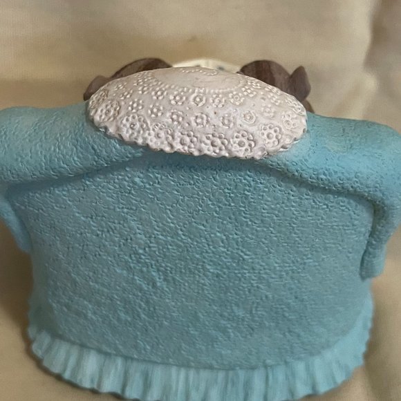 Chipmunks with Album Tender Touches Hallmark Figurine - Picture 3 of 8